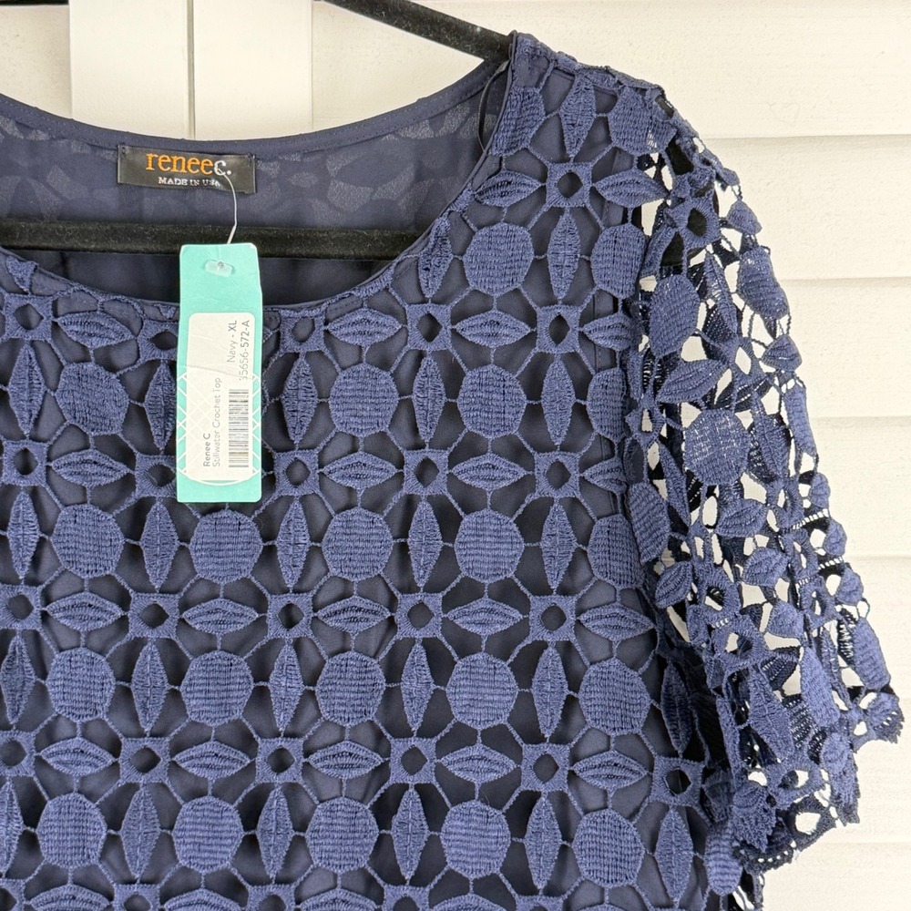 Renee C Crochet Top Women XL Navy NEW Short Sleeve Geometric Lace Blouse - Picture 13 of 16